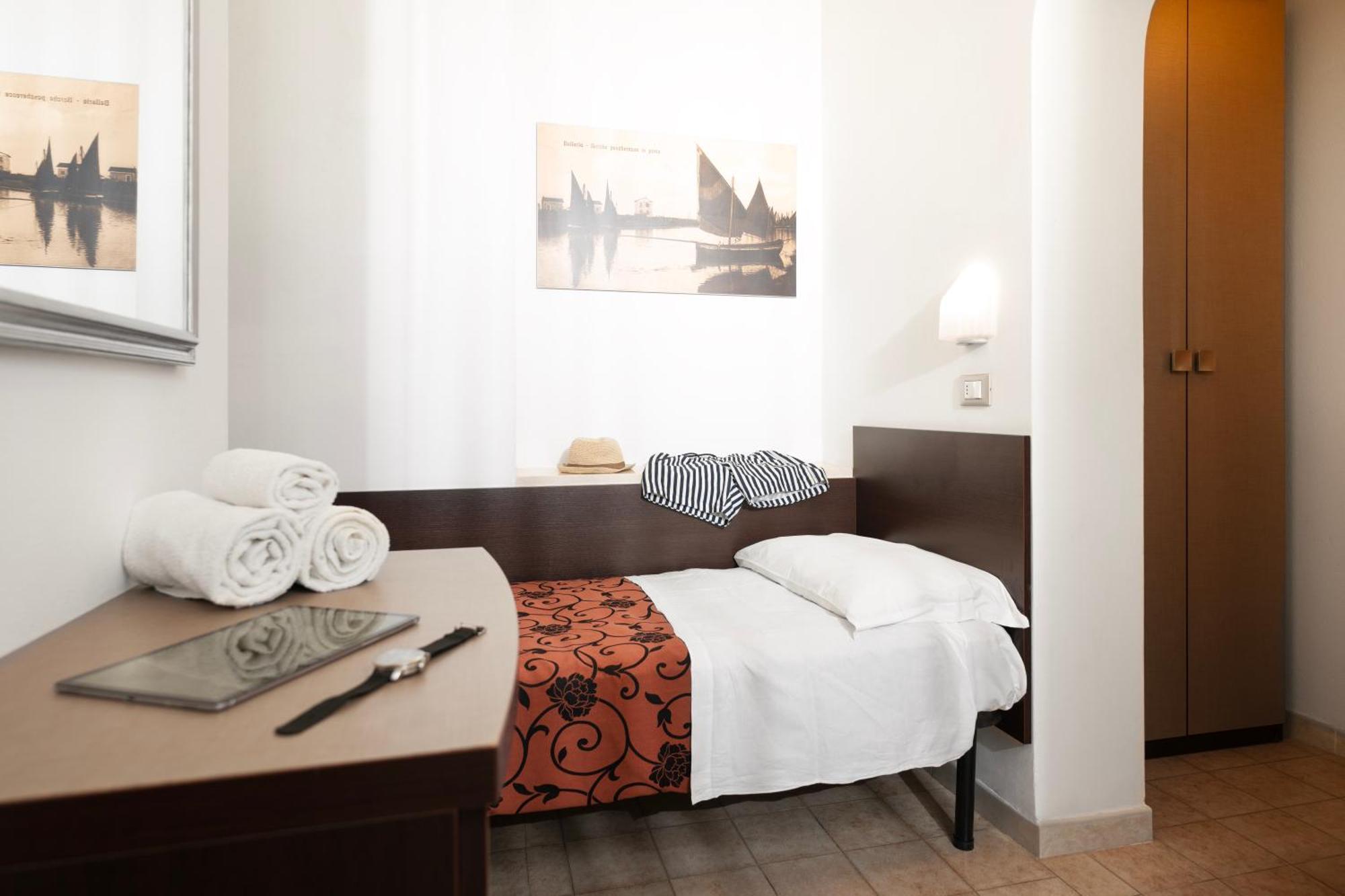 Hotel Rosa Maria Elite Bellaria-Igea Marina Habitación foto